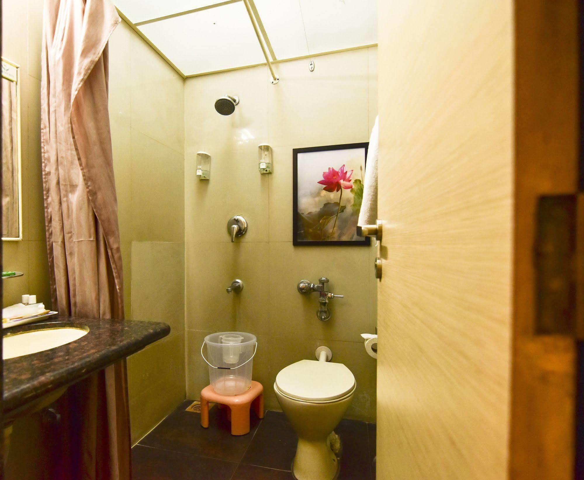 My Bizz Hotel Sapna Pune Exterior photo