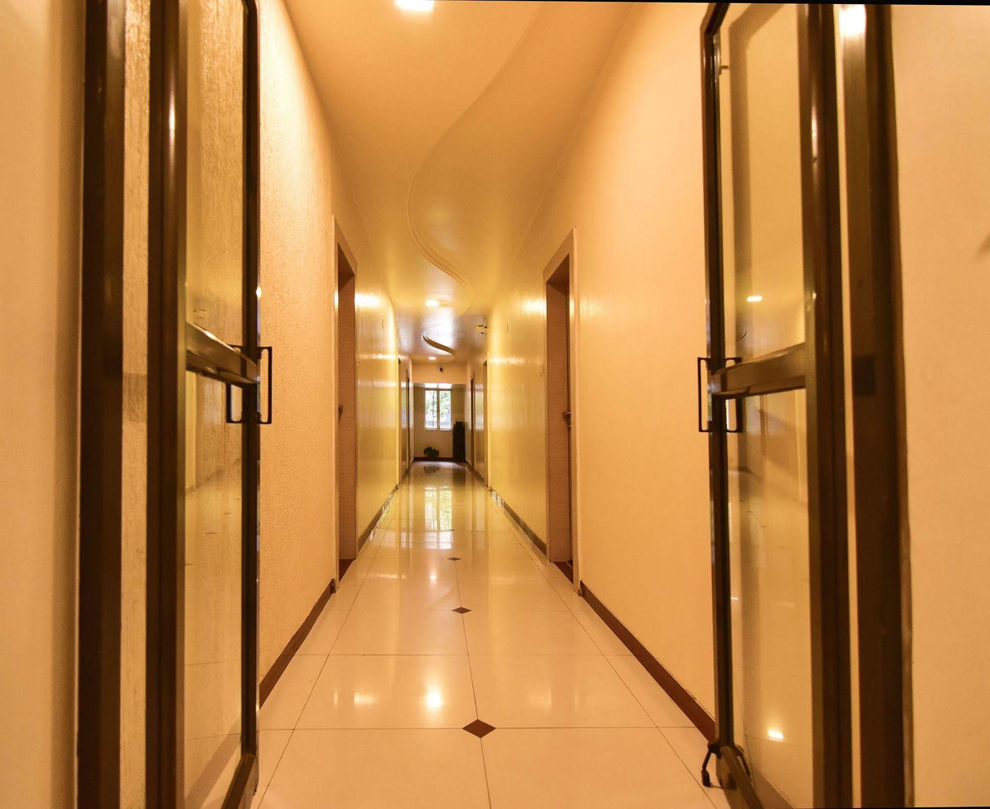 My Bizz Hotel Sapna Pune Exterior photo